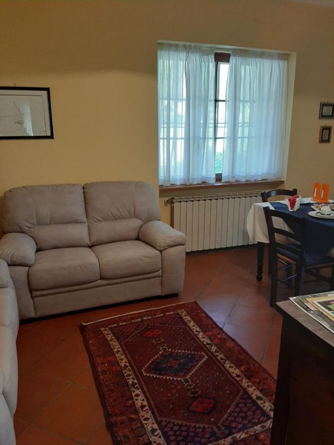 Valle Degli Ulivi Appartamento Terni Bagian luar foto